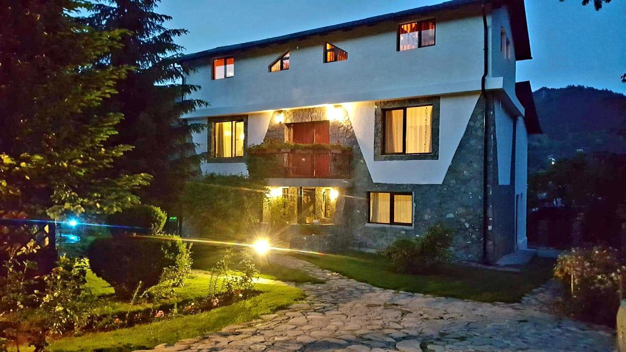 Vila Karina Teşila Εξωτερικό φωτογραφία